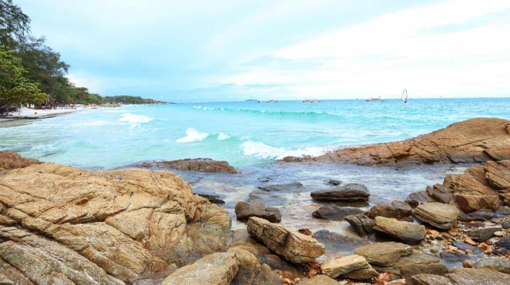 Sea Breeze Resort Koh Samet Esterno foto